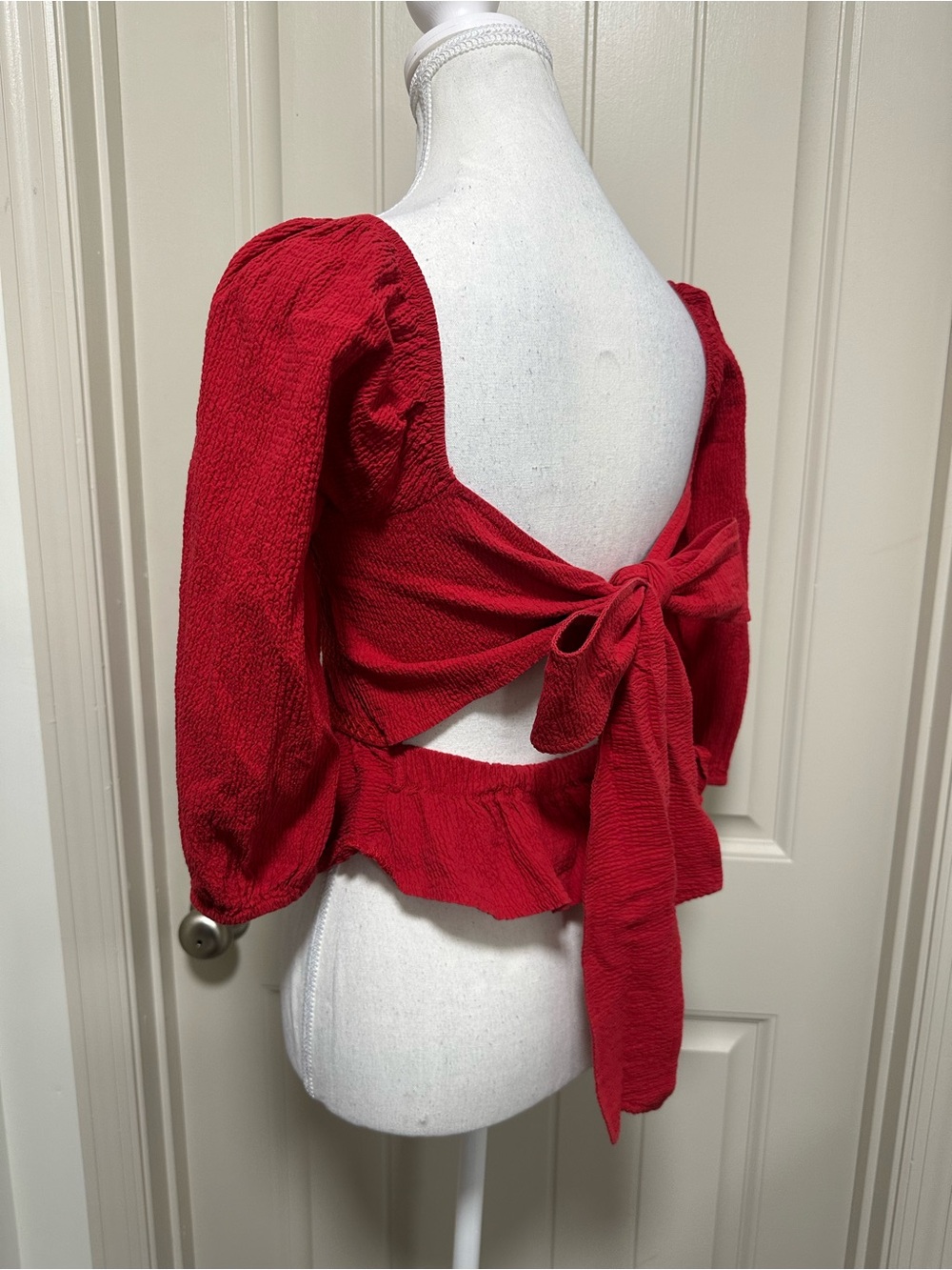 miami Red Open-Back Tie-Back Puff Sleeve Crop Top